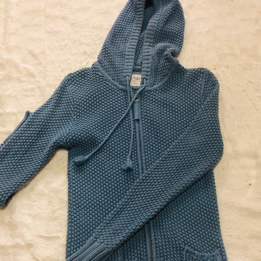 Women’s S or girls L Old navy knitted sweater